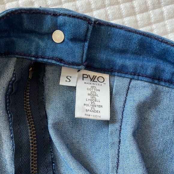 Pylo Denim Ladybird Jumpsuit Dollskill - Picture 3 of 5